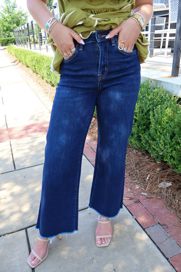 Vervet Olivia High Rise Dark Wash Crop
