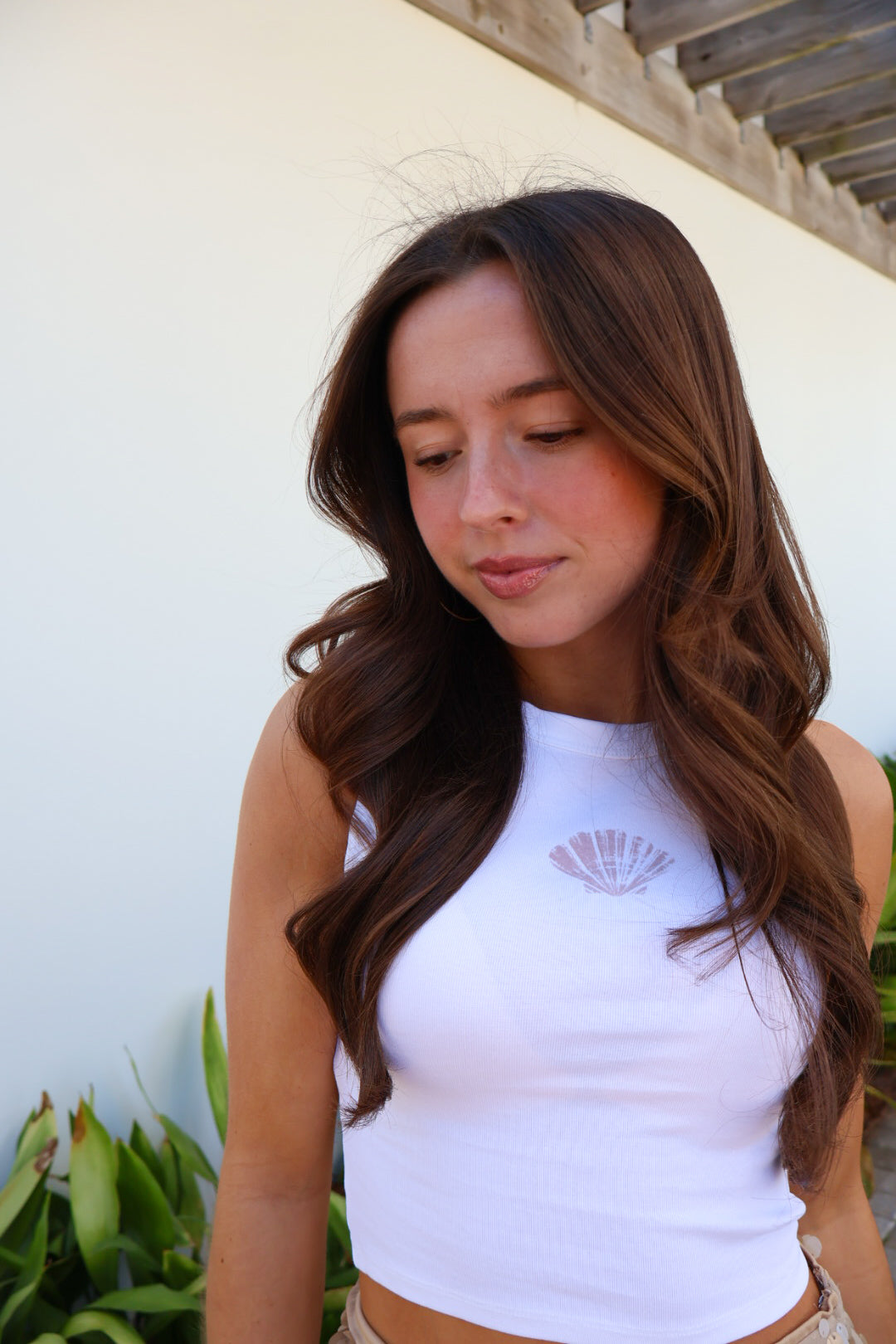 White Ribbed Shell Crop Tank Top
