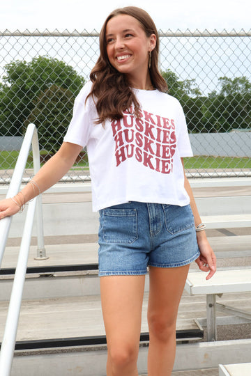 Wavy Huskies Crop Tee - White